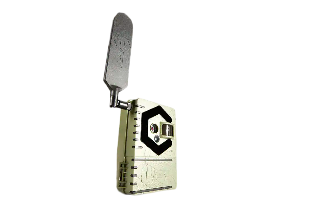 1. Compact laser rangefinder for archery and bowhunting precision.