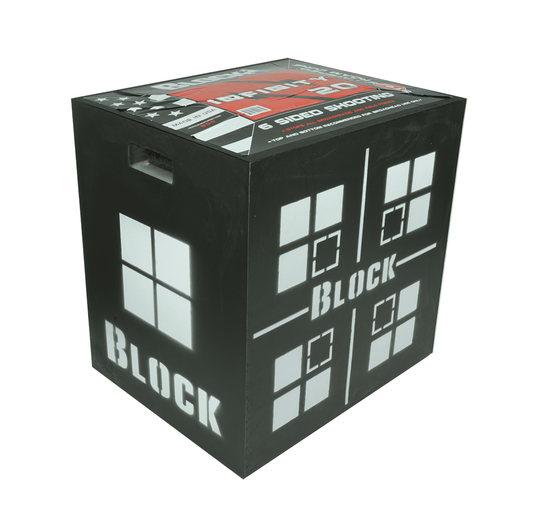 Six-sided shooting target cube for archery practice, designed for outdoor use and durability.