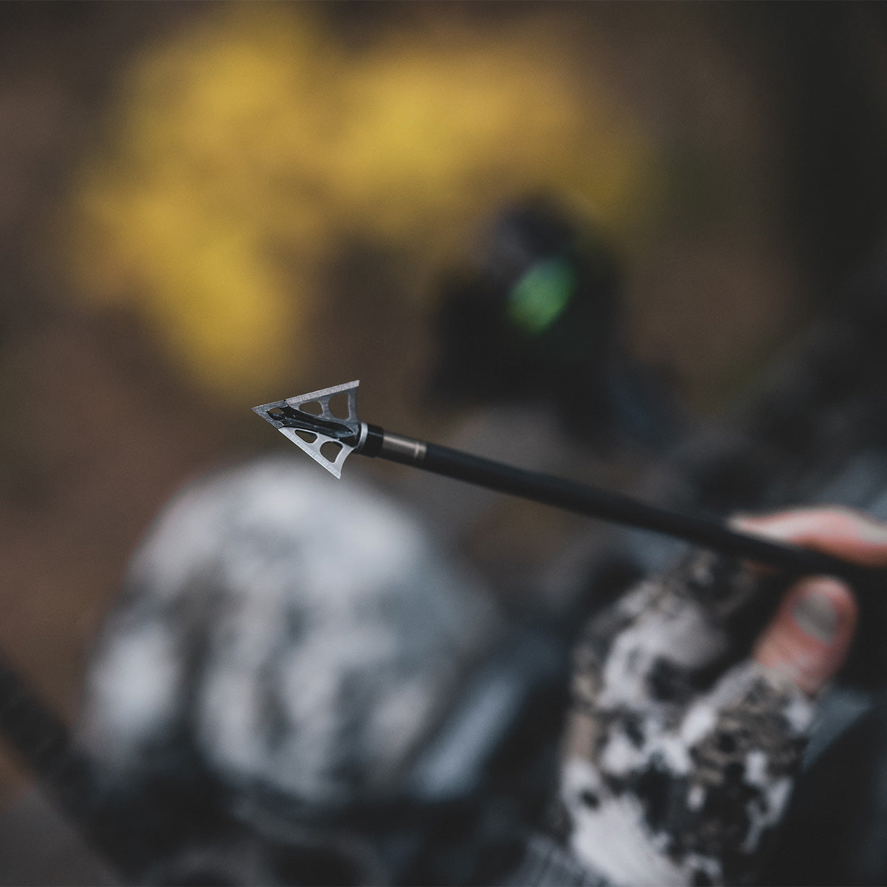 Precision archery arrow tip for bowhunting, FeraDyne Outdoors gear, outdoor hunting equipment, bowhunting accessories.