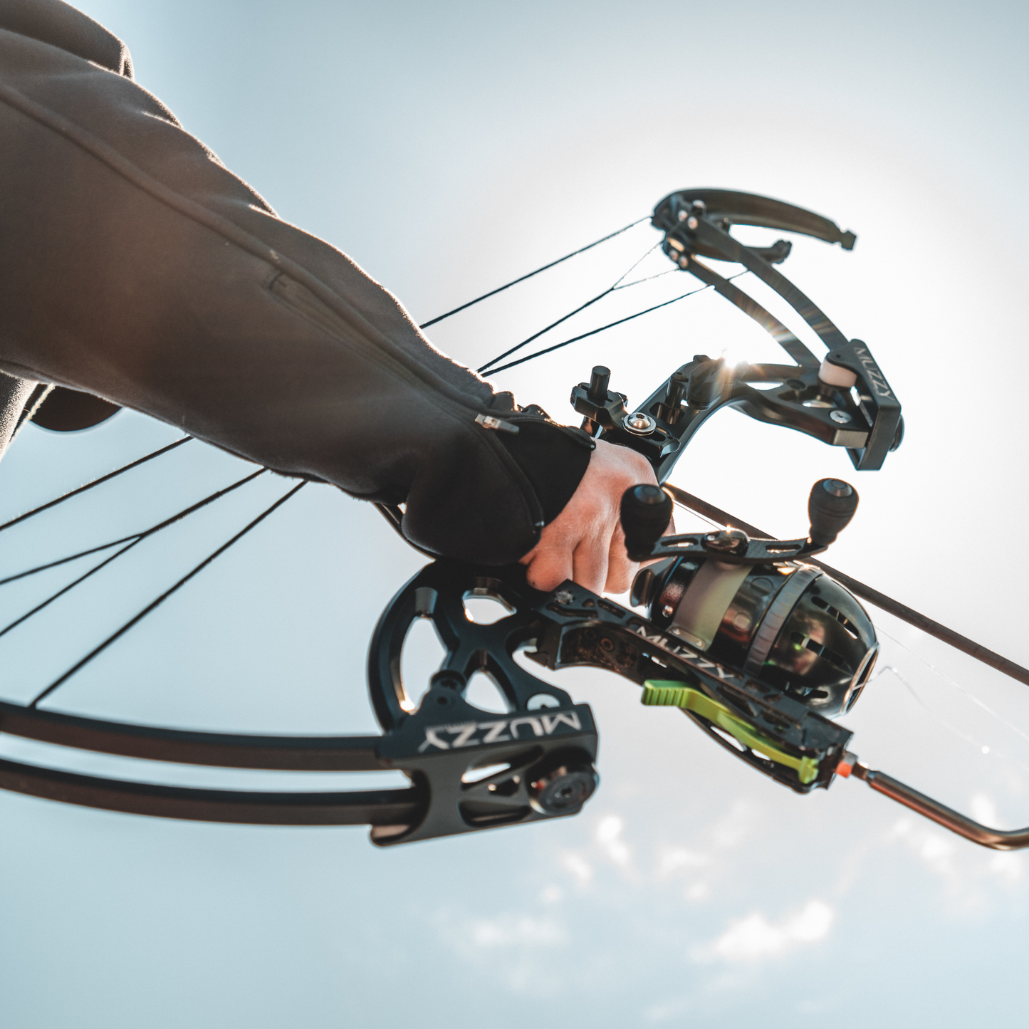 Muzzy Deviant Bow