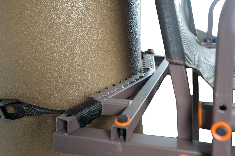 Rhino RTL-202 16 Foot Ladder Stand