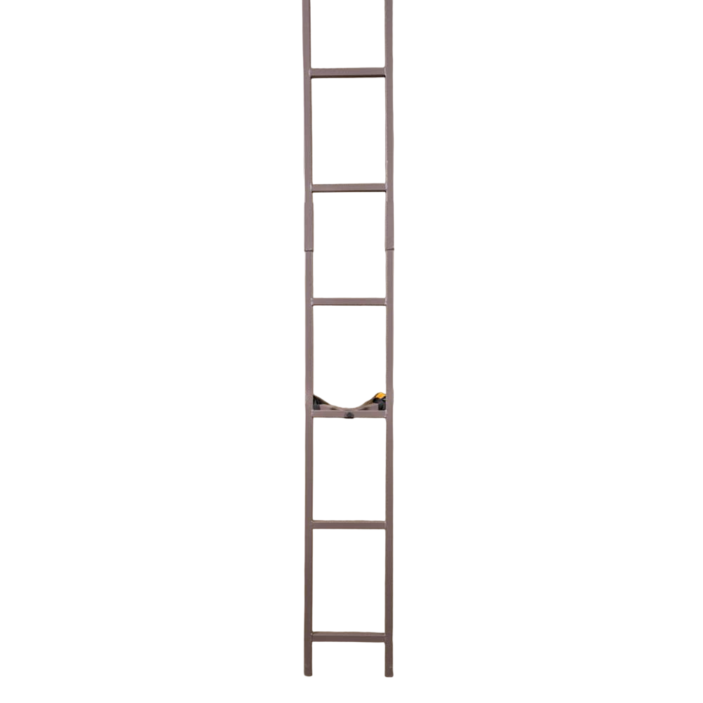 Target practice ladder stand for archery and bowhunting at outdoor shooting ranges.
